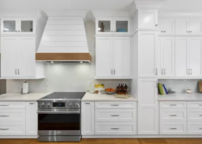 Teal Island Kitchen project, kitchen remodeling by Greystone Kitchens in Jacksonville, FL, photo 1 of 4