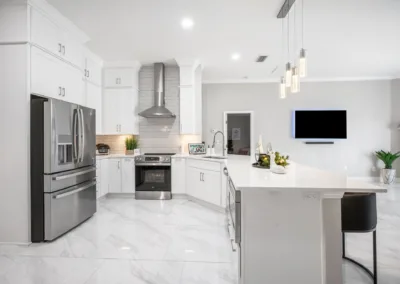 Black & White Kitchen project, kitchen remodeling by Greystone Kitchens in Jacksonville, FL, photo 4 of 6