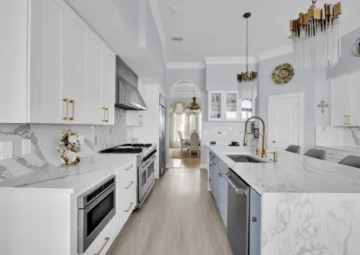 Brass Accent Kitchen project, kitchen remodeling by Greystone Kitchens in Jacksonville, FL, photo 3 of 8