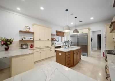 Cream & Walnut Kitchen project, kitchen remodeling by Greystone Kitchens in Jacksonville, FL, photo 2 of 6