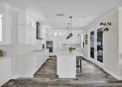 Bright White Kitchen project, kitchen remodeling by Greystone Kitchens in Jacksonville, FL, photo 5 of 7