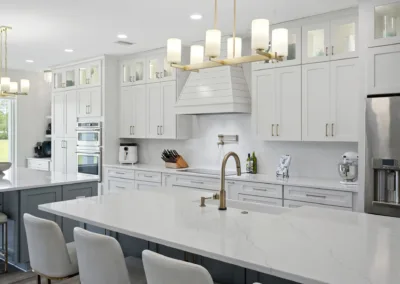 Chandelier Kitchen project, kitchen remodeling by Greystone Kitchens in Jacksonville, FL, photo 2 of 3