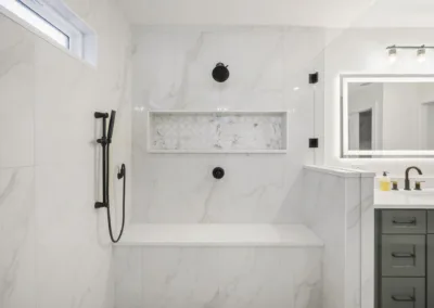 Soaking Tub Bath project, bathroom remodeling by Greystone Kitchens in Jacksonville, FL, photo 3 of 6