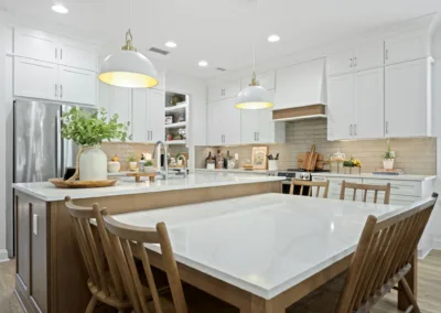Pendant Island Kitchen project, kitchen remodeling by Greystone Kitchens in Jacksonville, FL, photo 4 of 7